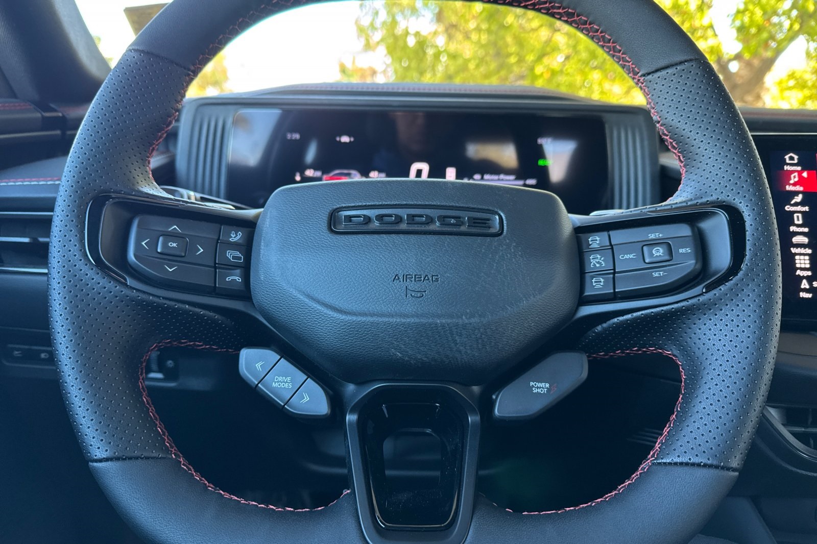 2025 Dodge Charger R/T photo 20