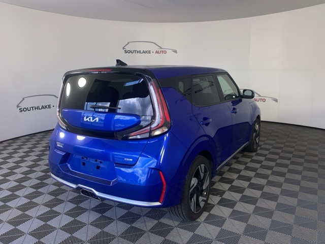 2023 Kia Soul GT-Line photo 11