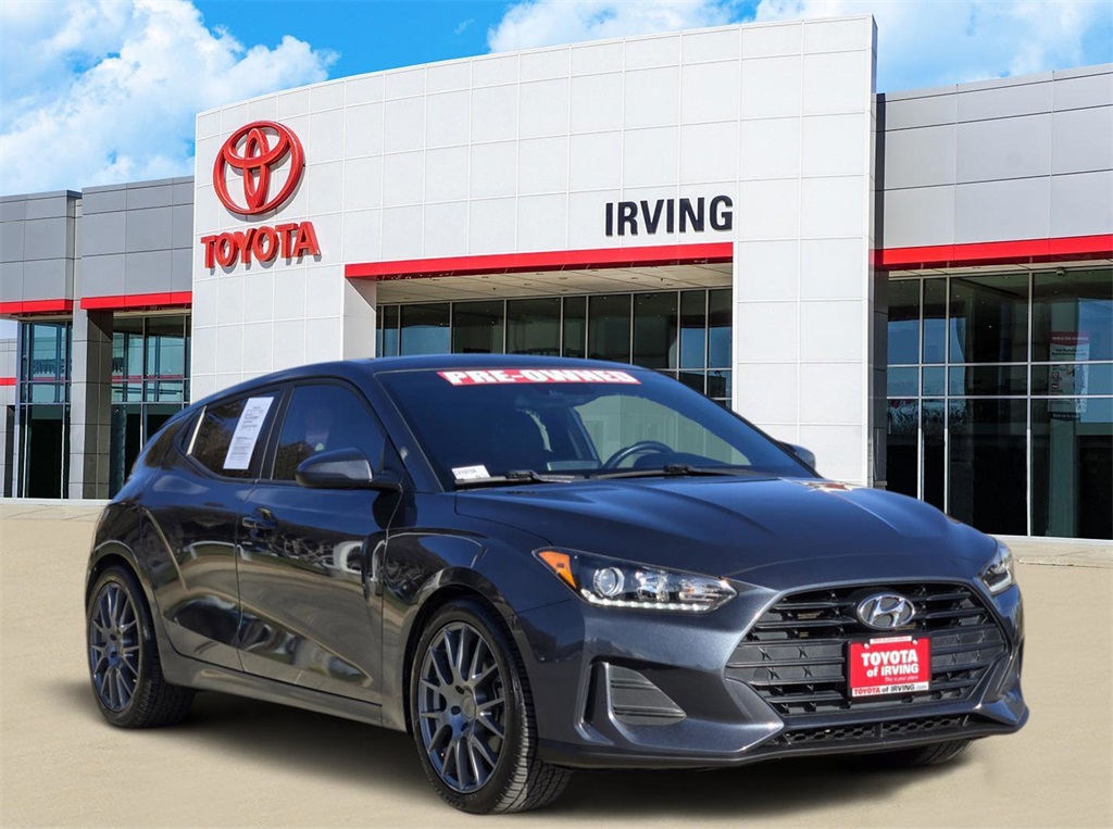 Used 2019 Hyundai Veloster Premium with VIN KMHTG6AF1KU003351 for sale in Irving, TX