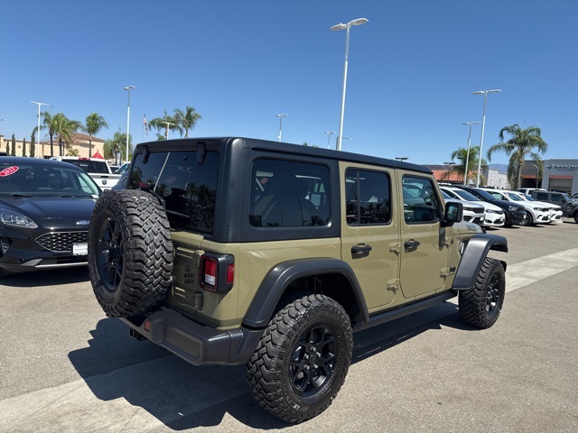 2025 Jeep Wrangler Willys photo 2