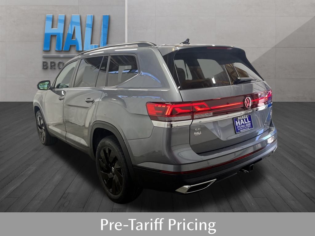2025 Volkswagen Atlas SE Technology photo 3