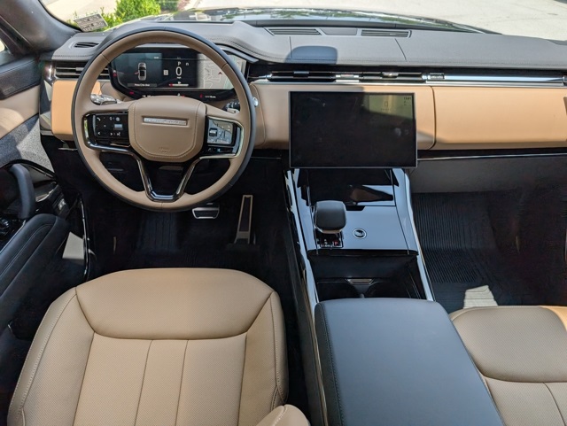 2025 Land Rover Range Rover Sport SE photo 8