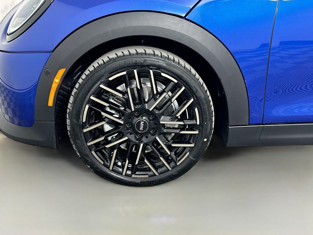 2025 Mini Cooper S photo 21