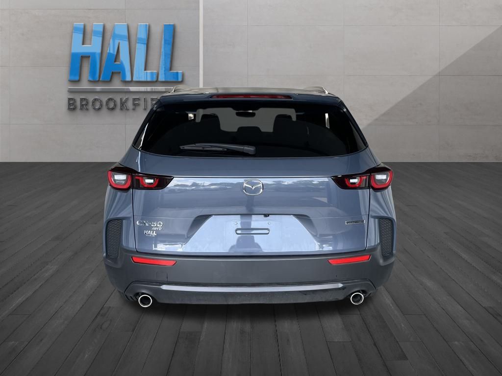 2025 Mazda CX-50 2.5 Select photo 4