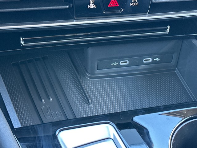 2025 Volkswagen Atlas Peak Edition photo 56