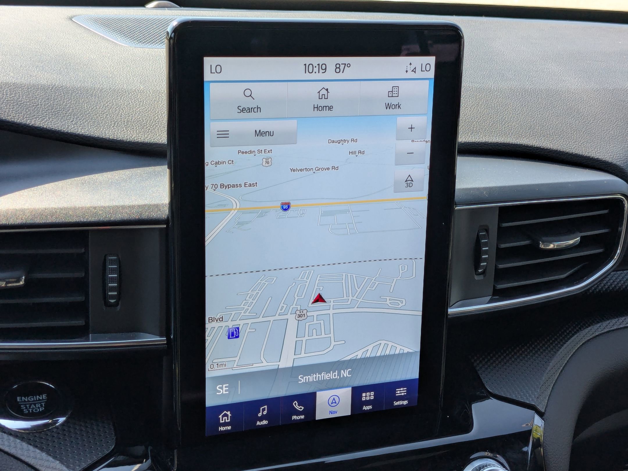 2024 Ford Explorer ST photo 23