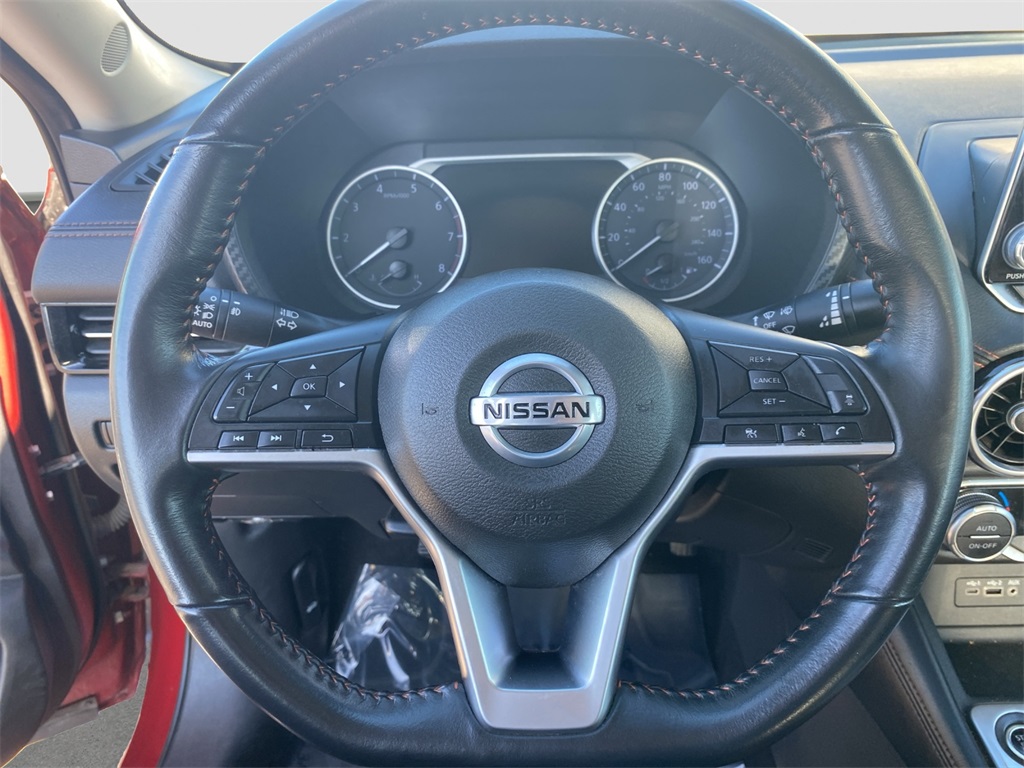 2022 Nissan Sentra SR photo 13
