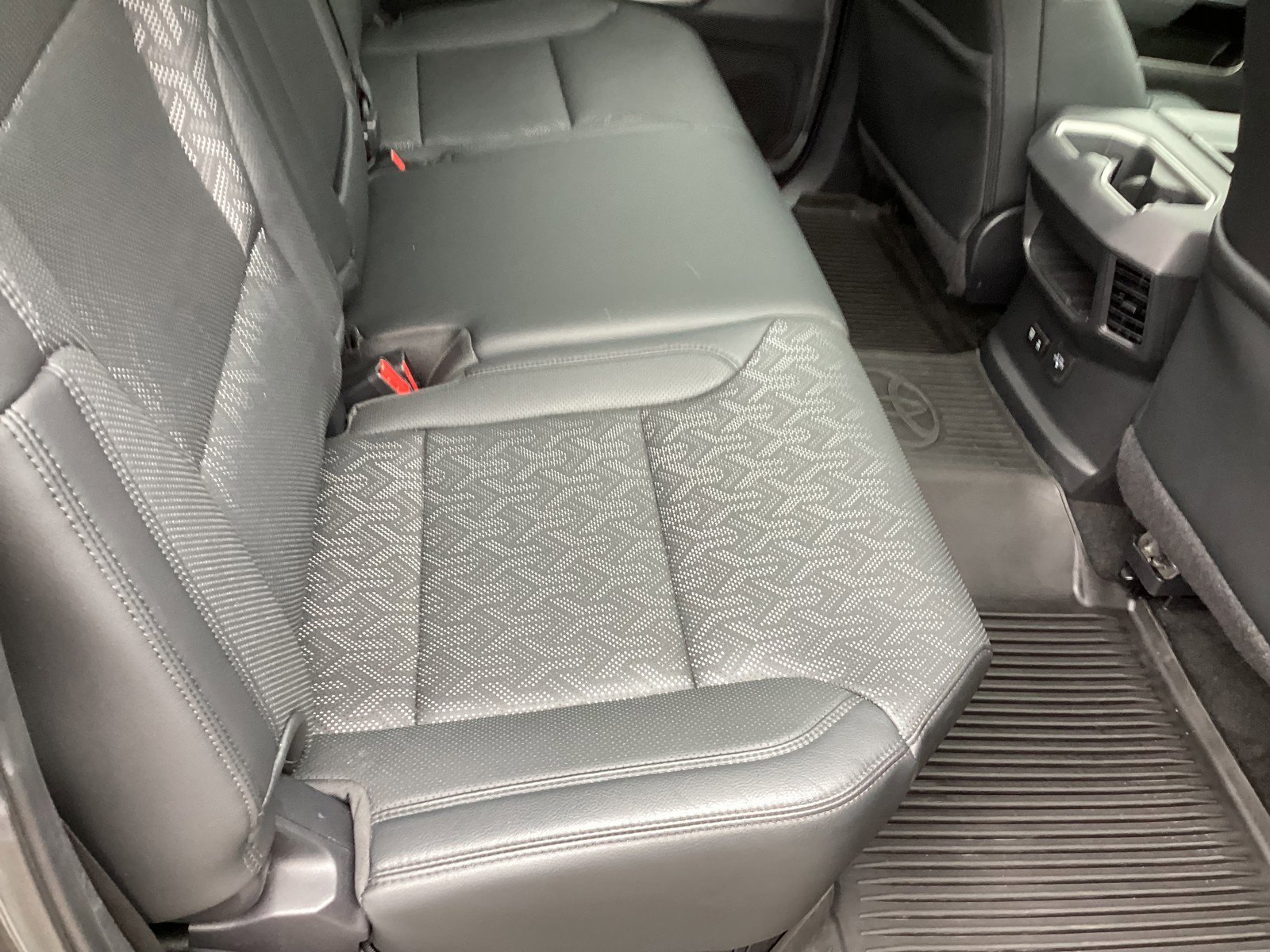 2024 Toyota Tundra Limited photo 25