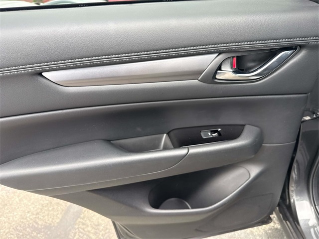 2023 Mazda CX-5 2.5 Select photo 5