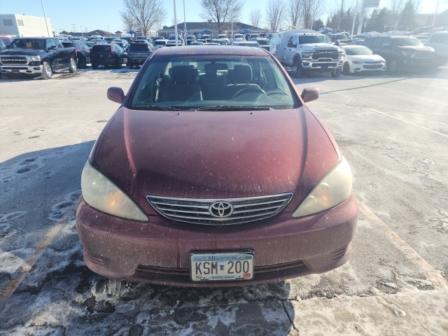 Used 2006 Toyota Camry LE with VIN 4T1BE32K16U160671 for sale in Shakopee, Minnesota