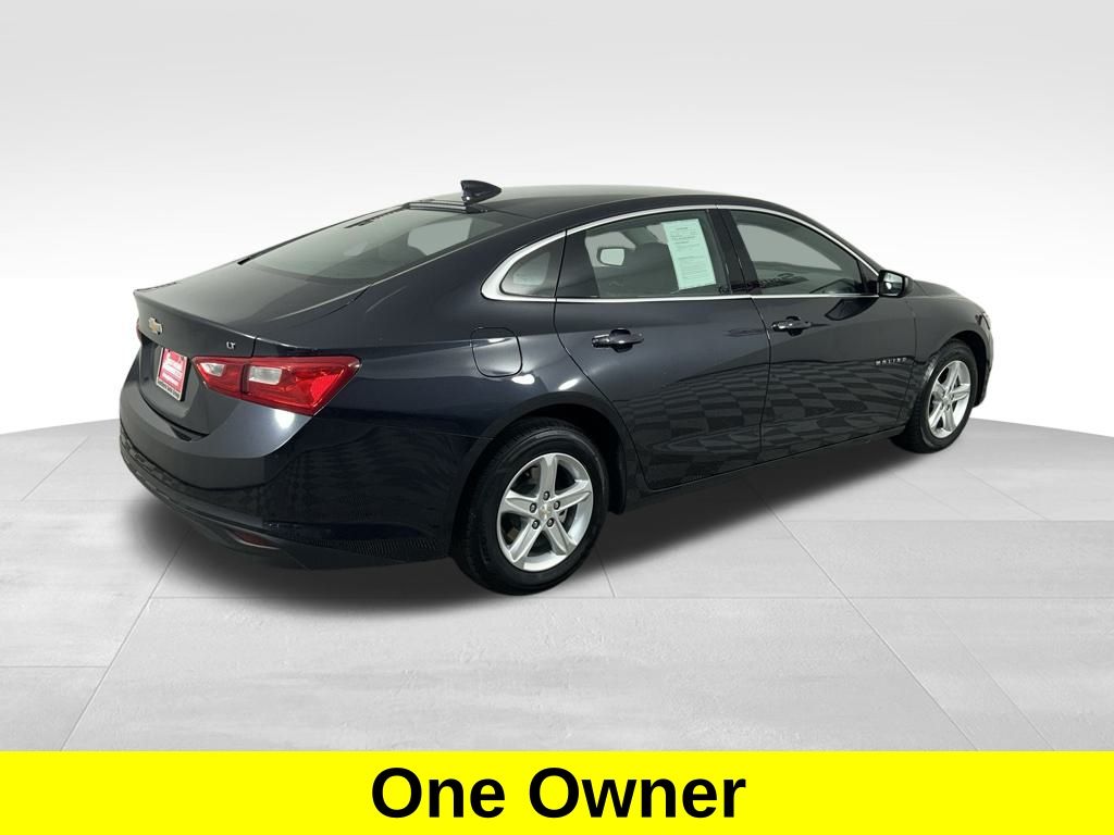 2023 Chevrolet Malibu 1LT photo 4