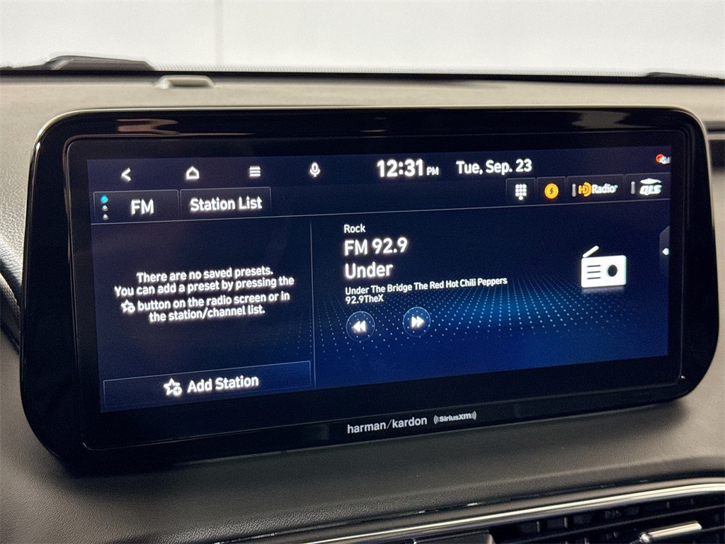 2023 Hyundai Santa Fe Limited photo 31