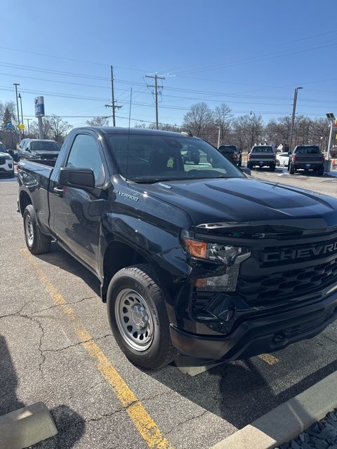 2025 CHEVROLET SILVERADO - Image 1
