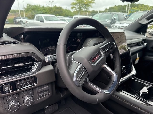 2025 Gmc Yukon XL photo 12