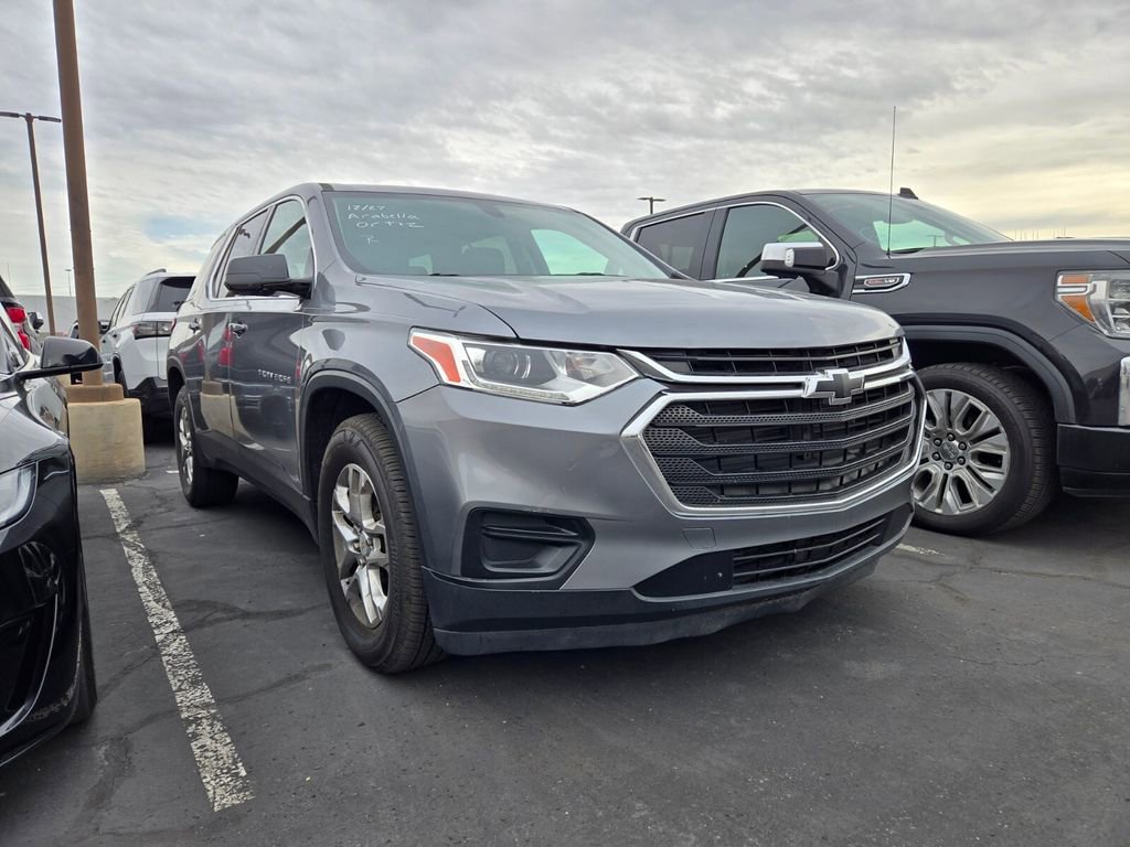 2019 Chevrolet Traverse LS's photo