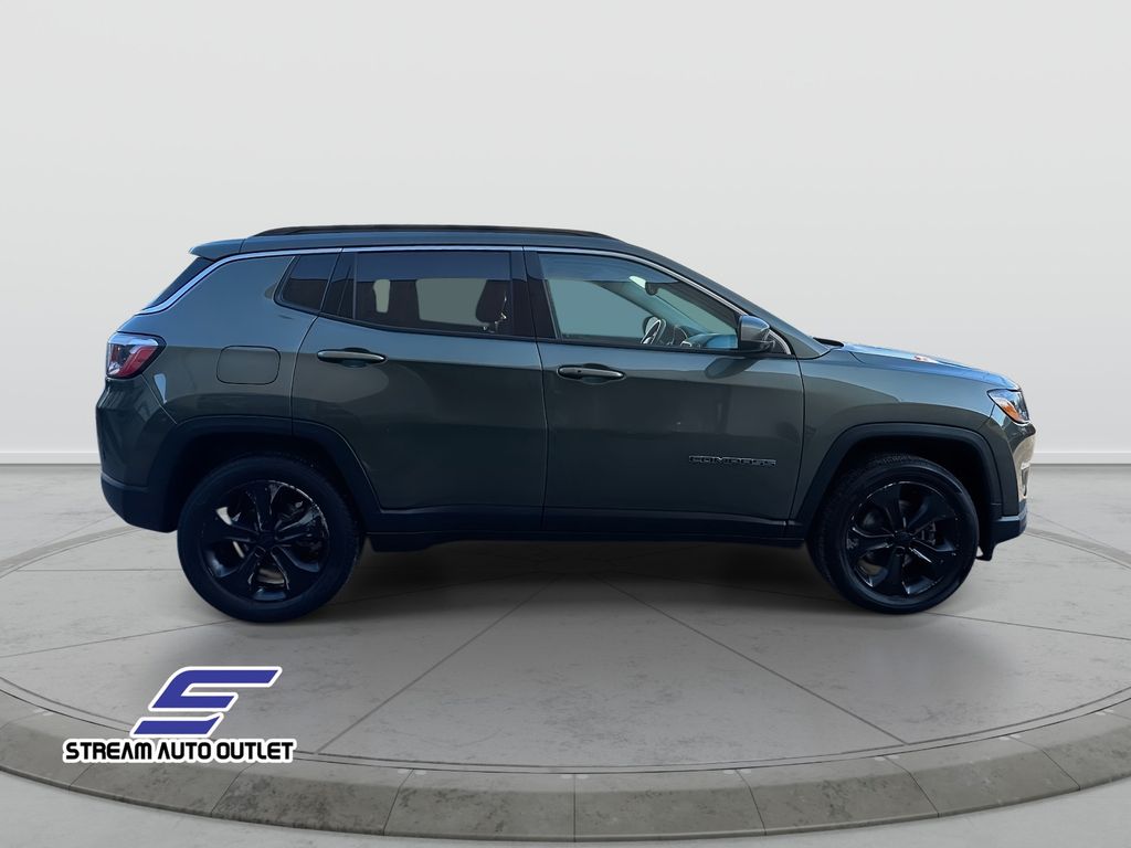 2018 Jeep Compass Latitude photo 4
