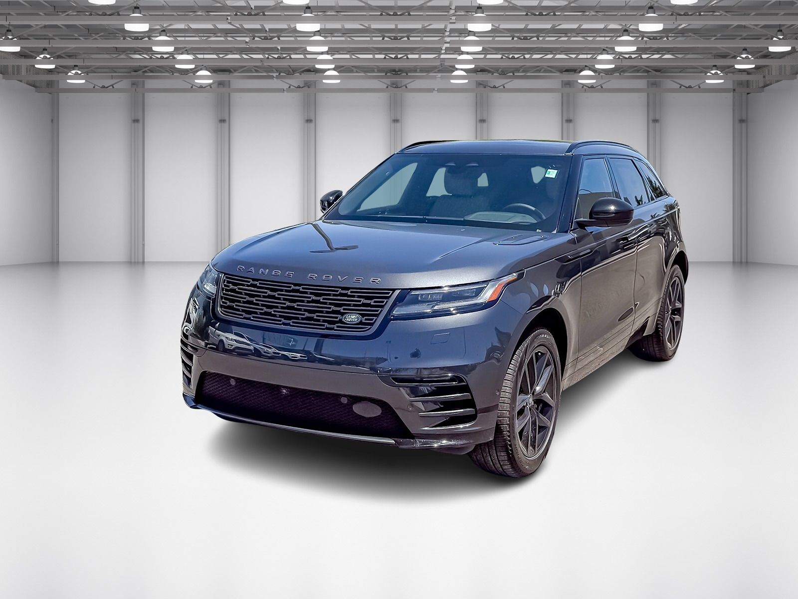 2026 Land Rover Range Rover Velar Dynamic SE's photo