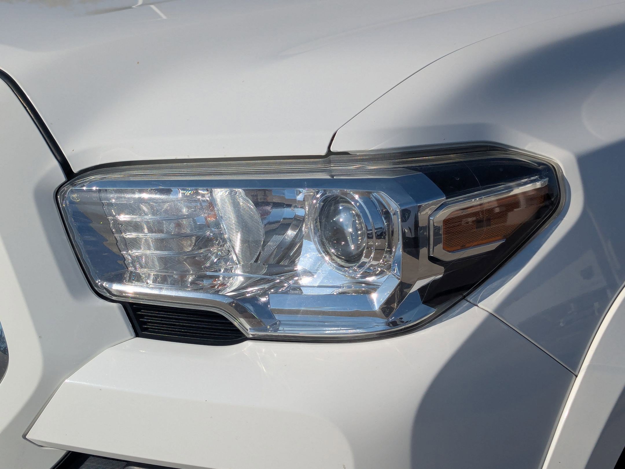 2019 Toyota Tacoma SR5 4x4 photo 10