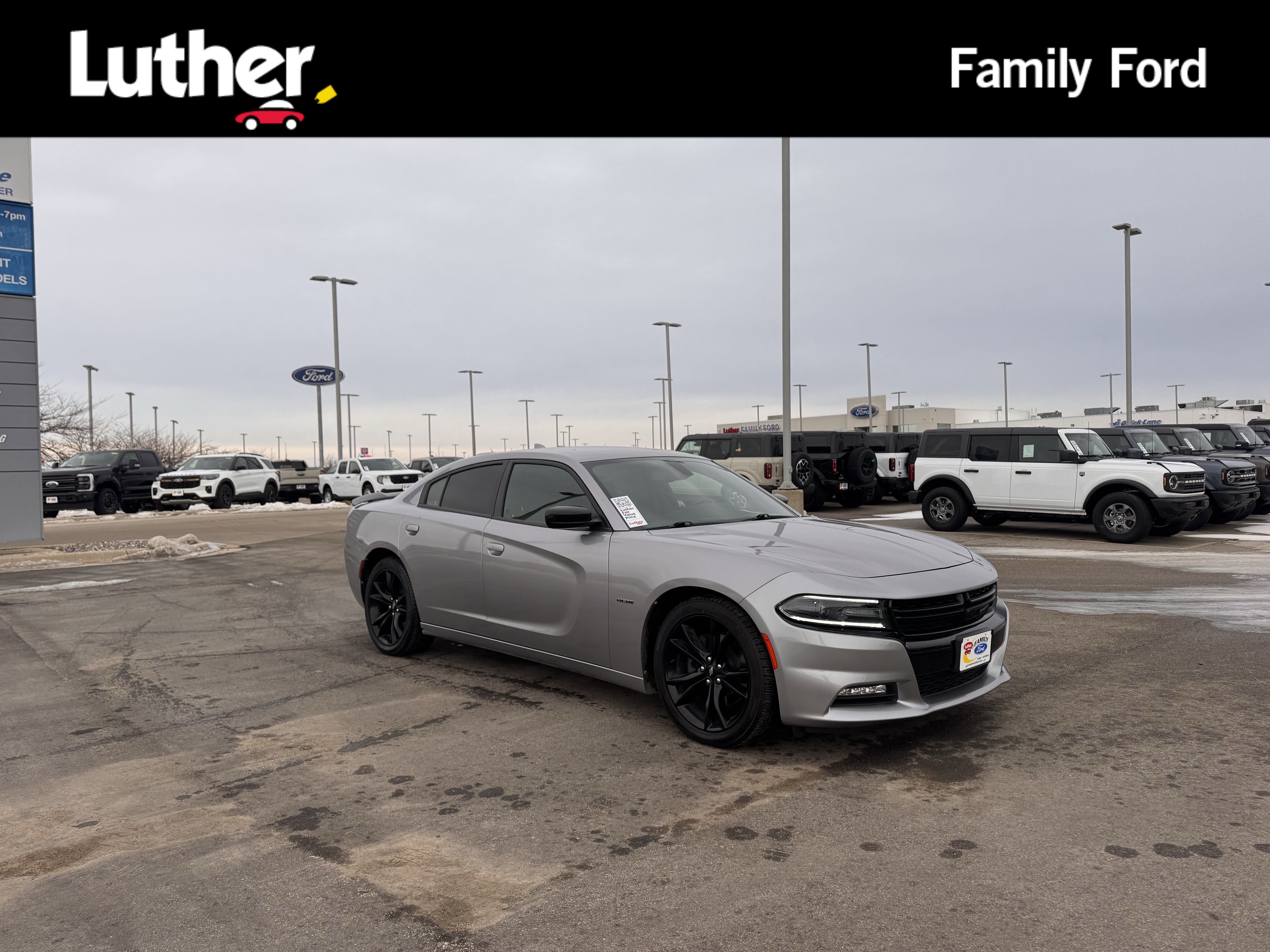 2018 Dodge Charger R/T's photo