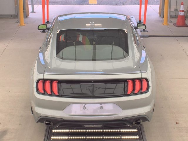 2021 Ford Mustang EcoBoost Premium photo 6