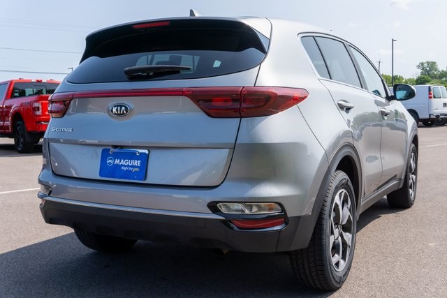 2020 Kia Sportage LX photo 2