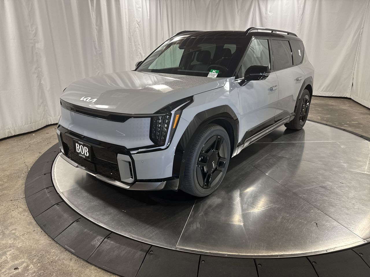 2026 Kia EV9 GT-Line's photo