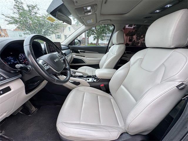 2022 Kia Telluride S photo 14