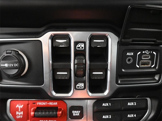 2018 Jeep Wrangler Unlimited Rubicon photo 4