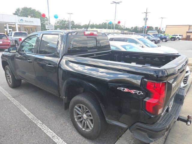 2023 Chevrolet Colorado LT photo 4