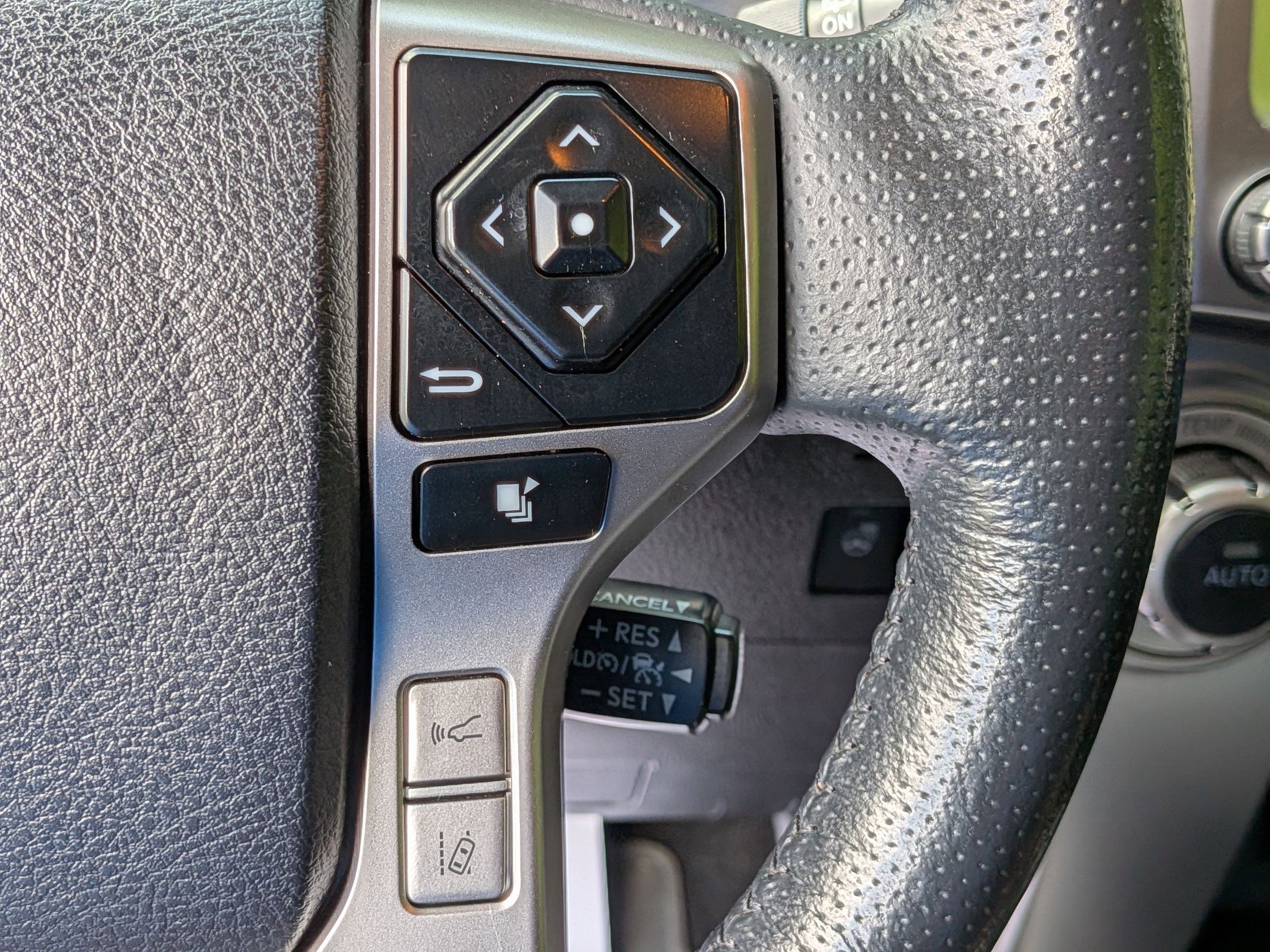 2024 Toyota 4Runner Limited photo 16