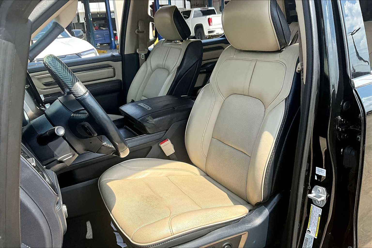 2020 Ram 1500 Limited photo 7