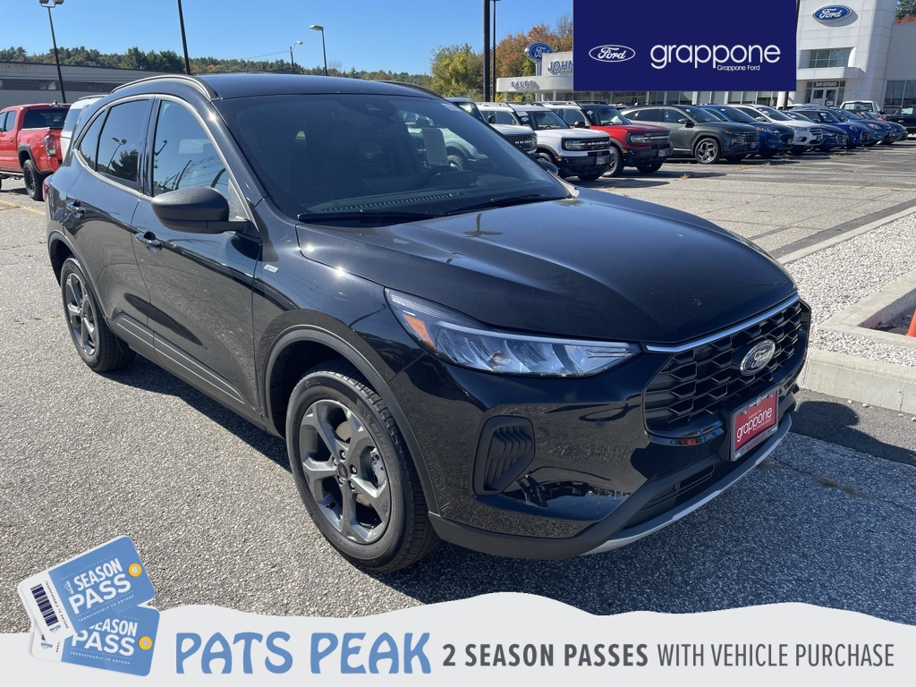 2026 Ford Escape ST-Line's photo