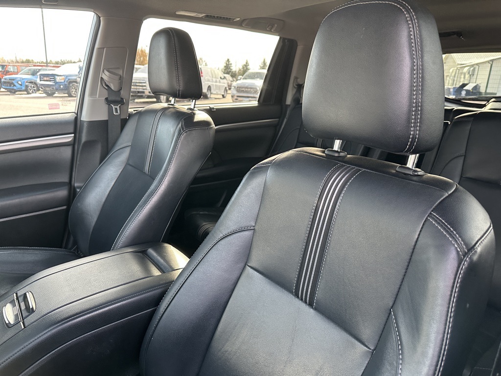 2017 Toyota Highlander SE photo 4