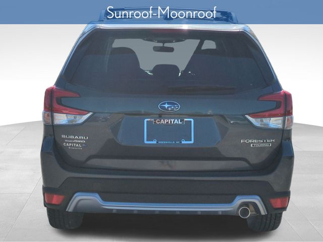 2023 Subaru Forester Touring photo 4