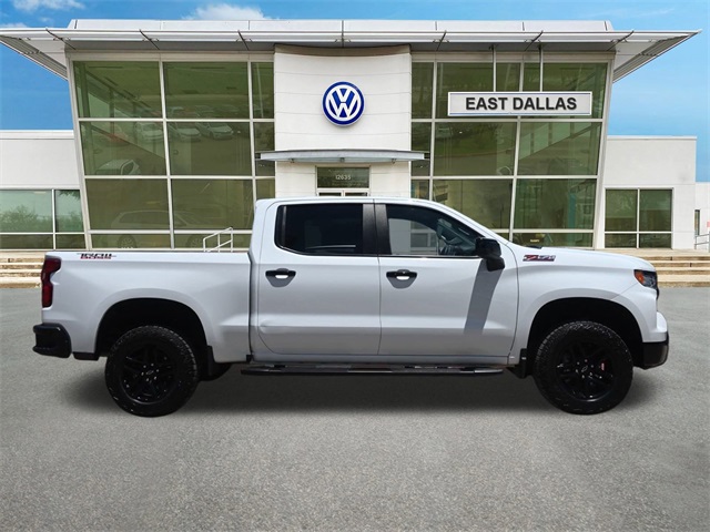 2023 Chevrolet Silverado 1500 LT Trail Boss photo 2