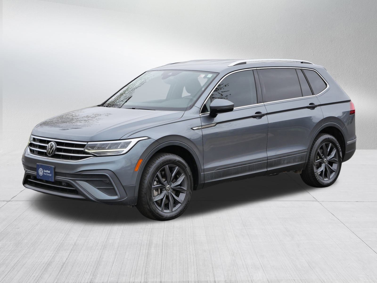 2022 Volkswagen Tiguan SE photo 3