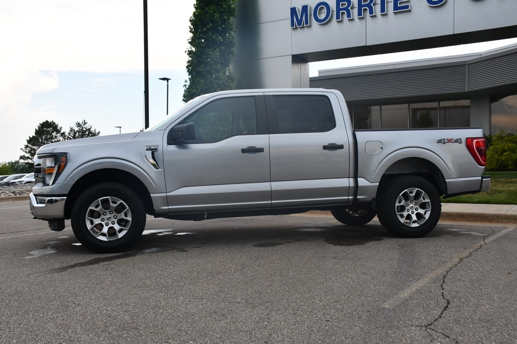 2023 Ford F-150 XLT photo 2
