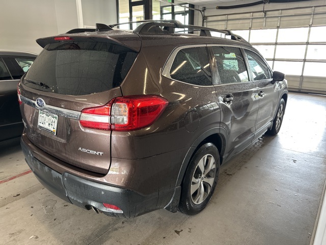 2021 Subaru Ascent Premium photo 3