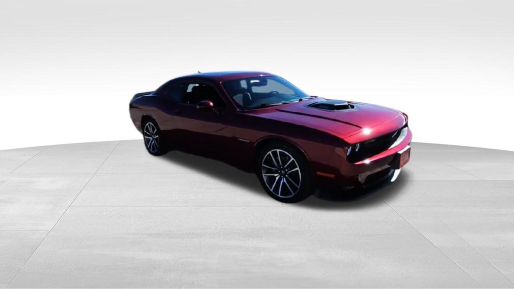 2022 Dodge Challenger R/T photo 2