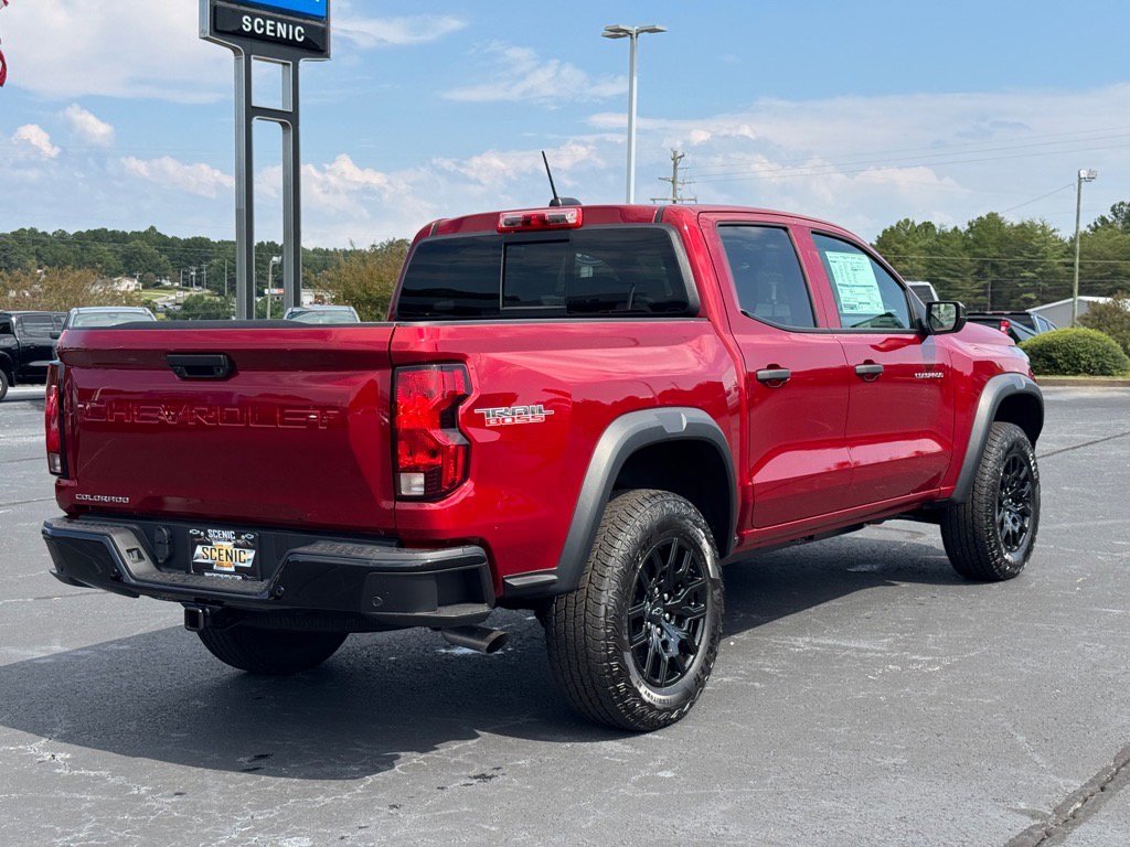 2026 Chevrolet Colorado Trail Boss photo 3