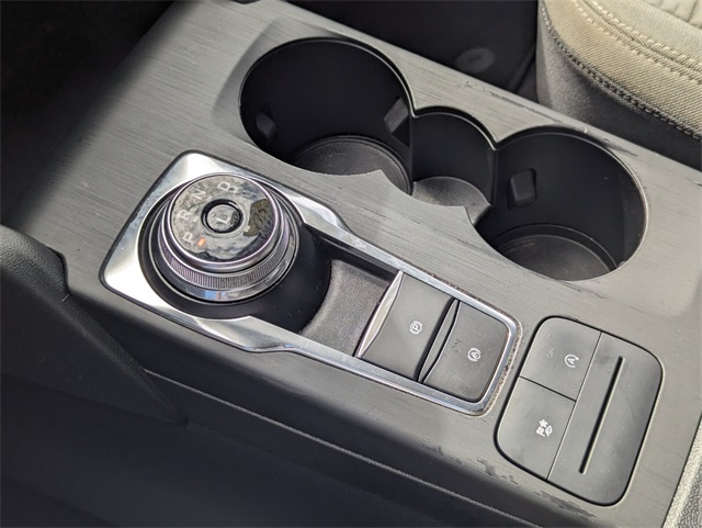 2020 Ford Escape SE photo 23