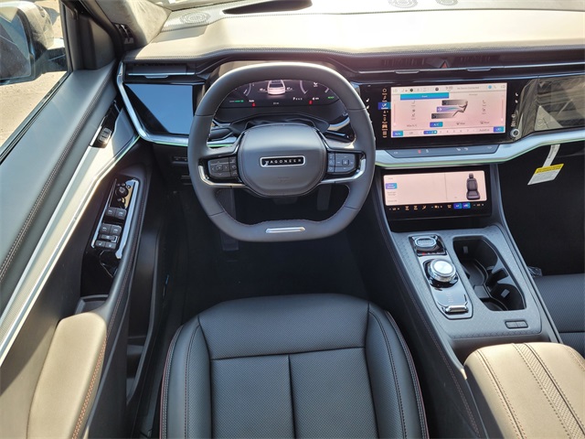 2025 Jeep Wagoneer S Launch Edition photo 4