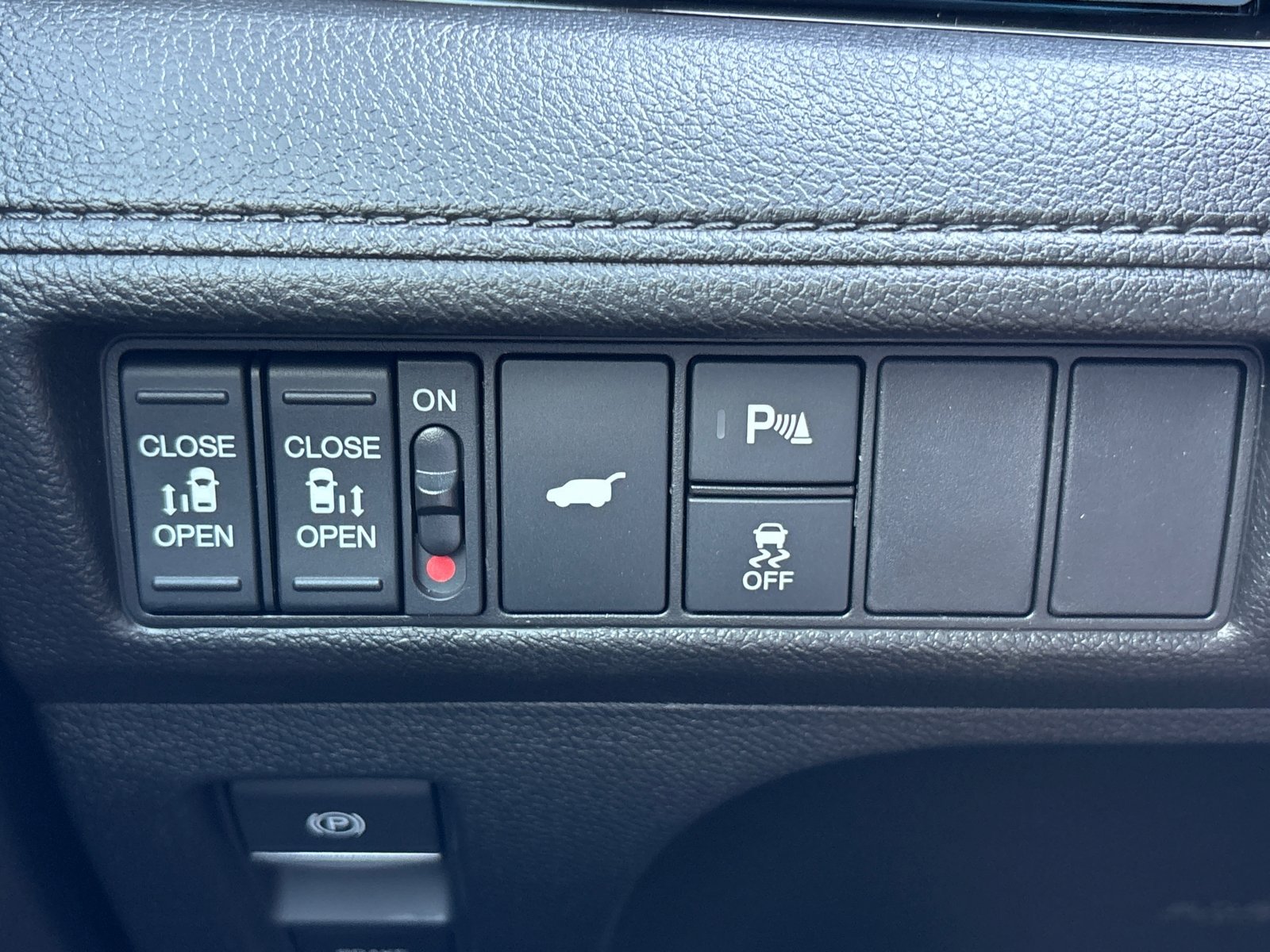 2026 Honda Odyssey Touring photo 20
