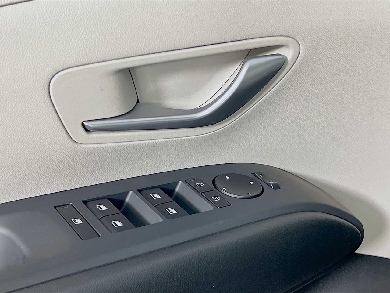 2026 Hyundai Tucson SEL photo 14