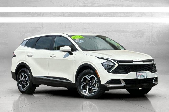 2023 Kia Sportage LX photo 2