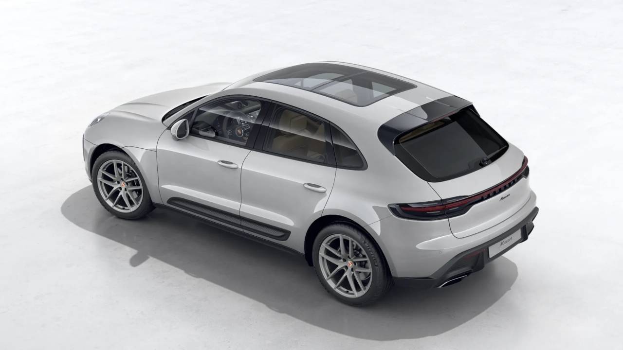 2026 Porsche Macan T photo 4