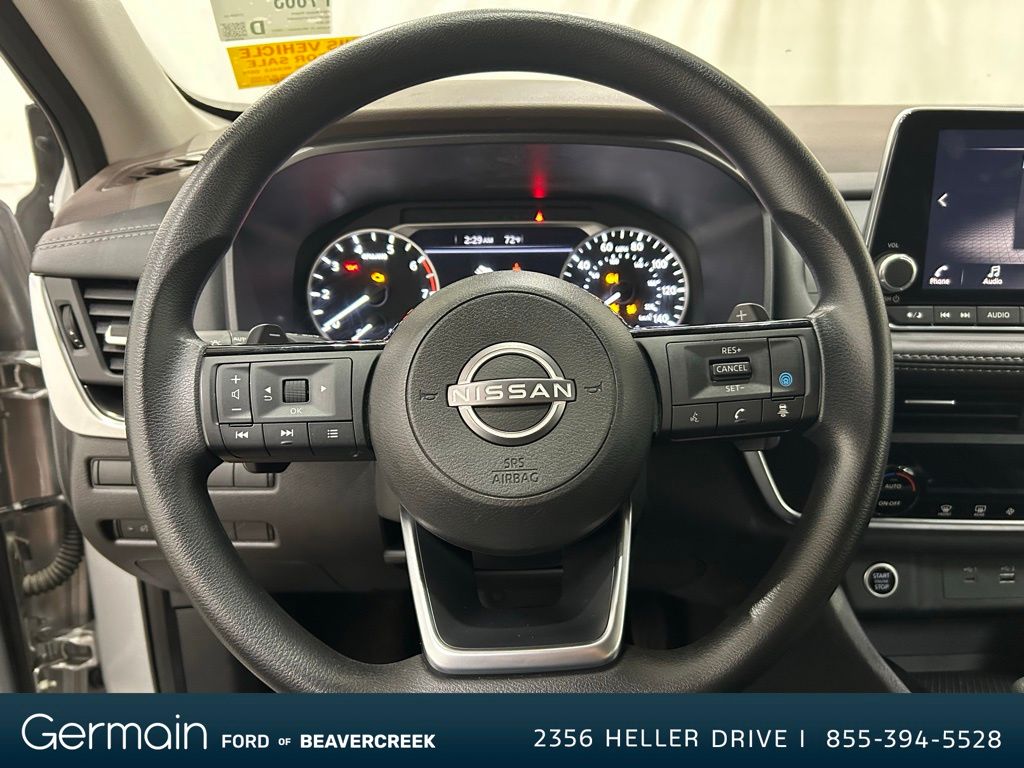2023 Nissan Rogue SV photo 21