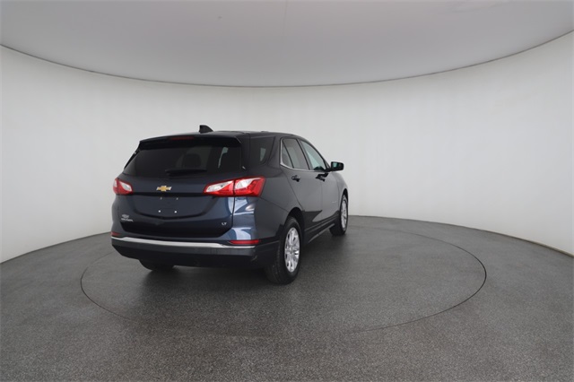 2018 Chevrolet Equinox LT photo 16