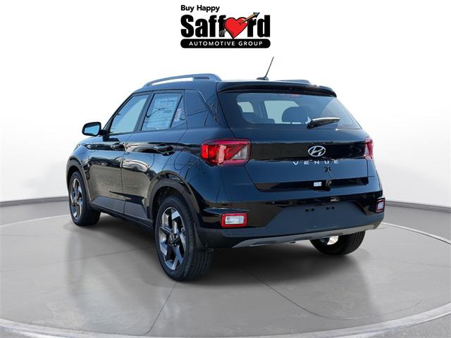 2025 Hyundai Venue SEL photo 13