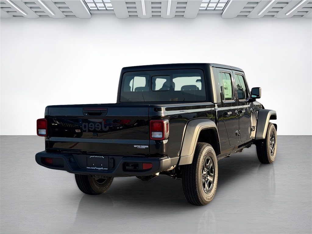 2026 Jeep Gladiator Sport photo 3